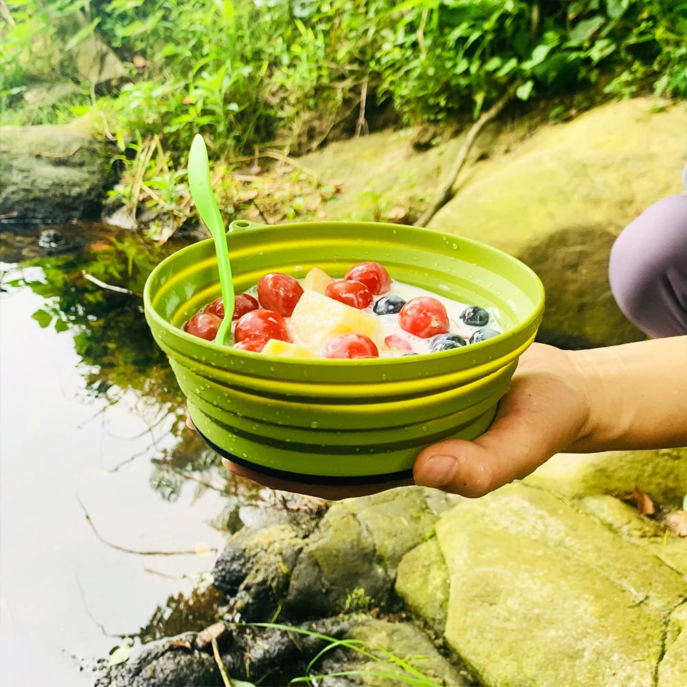 Portable Folding Pot Lunch Box Camping Pot Set with 2 Foldable Bowls Silicone Cooking Food Container Outdoor Camping Tableware