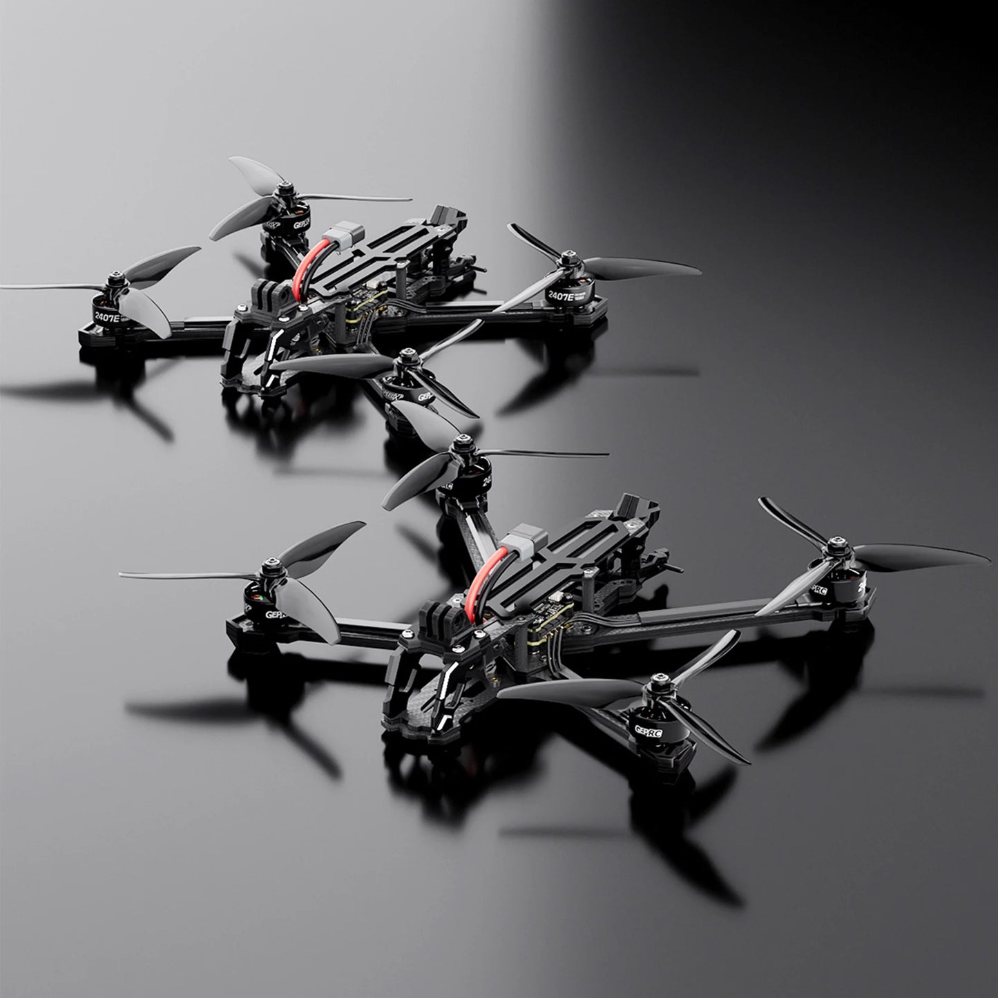 GEPRC Vapor-D5 X5 WTFPV FPV TAKER BLS 60A 4in1 ESC F722 V2 FC Freestyle 2207E 1960KV RC Quadcopter Freestyle Drone